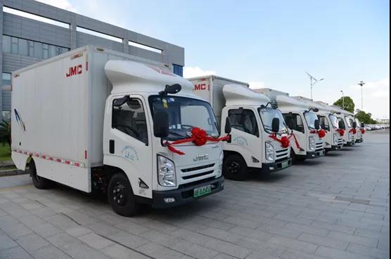 70台江铃凯锐EV交付顺丰,开启创合作新模式! - 第4张 - 提加商用车网 70台江铃凯锐EV交付顺丰,开启创合作新模式! - 第4张