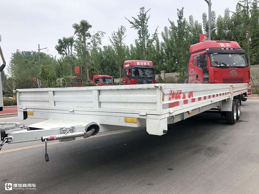 轻卡也有两节车厢车型上路了?山东凯马M3轻卡中置轴列车实拍 - 第15张 - 提加商用车网 轻卡也有两节车厢车型上路了?山东凯马M3轻卡中置轴列车实拍 - 第15张