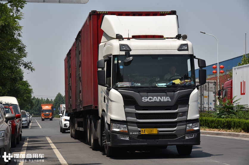 一年买4台斯堪尼亚,如今是行业佼佼者,带您看郑州正隆物流的生意经 - 第2张 - 提加商用车网 一年买4台斯堪尼亚,如今是行业佼佼者,带您看郑州正隆物流的生意经 - 第2张