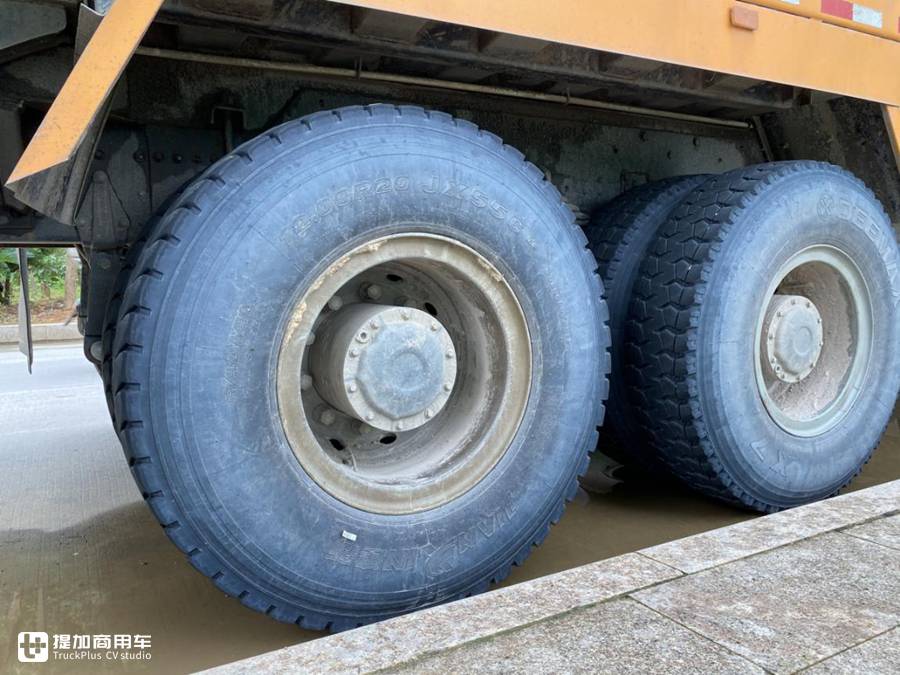 自卸车中的顶级车型，继承斯太尔衣钵，大马力德龙X3000自卸车评测 - 第4张