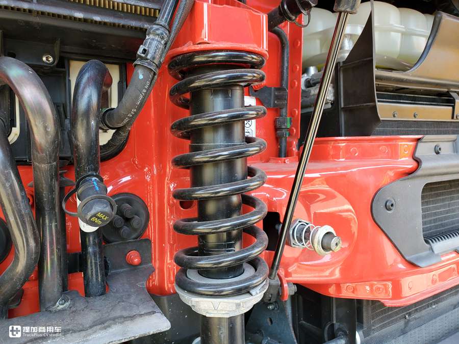 三一C10上装+沃尔沃FMX底盘,听说这是最强四桥泵车组合 - 第9张 - 提加商用车网 三一C10上装+沃尔沃FMX底盘,听说这是最强四桥泵车组合 - 第9张