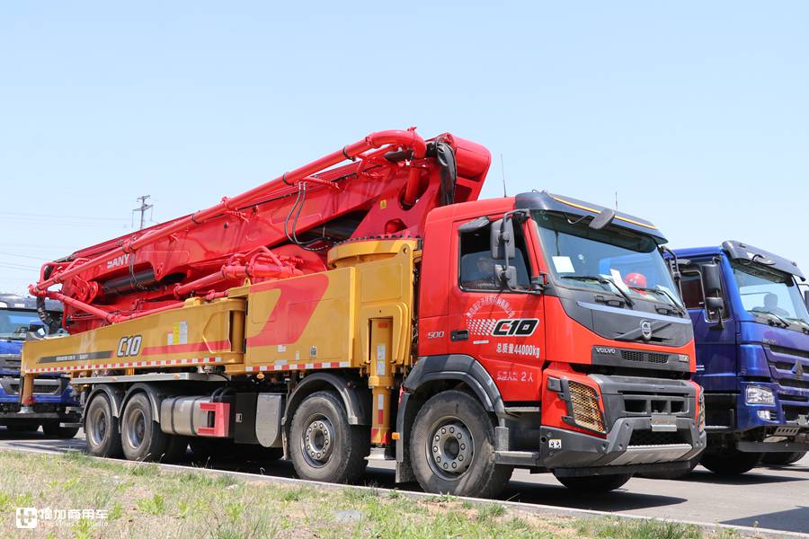 三一C10上装+沃尔沃FMX底盘,听说这是最强四桥泵车组合 - 第32张 - 提加商用车网 三一C10上装+沃尔沃FMX底盘,听说这是最强四桥泵车组合 - 第32张