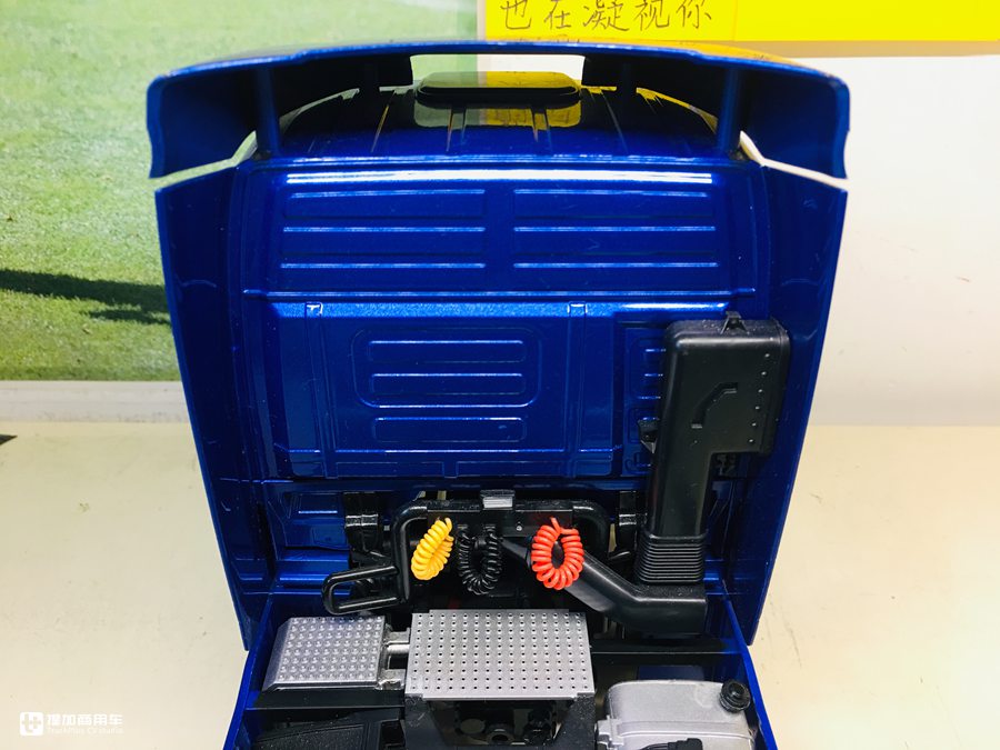 少见的售价2开头的牵引车模型,1:24的欧曼GTL模型为啥这么便宜? - 第13张 - 提加商用车网 少见的售价2开头的牵引车模型,1:24的欧曼GTL模型为啥这么便宜? - 第13张