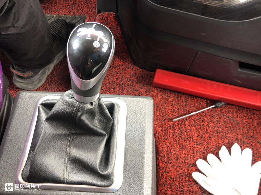 平地板驾驶室,只比手动挡贵8千,配AMT变速箱的解放JH6载货车值得买吗? - 第9张 - 提加商用车网 平地板驾驶室,只比手动挡贵8千,配AMT变速箱的解放JH6载货车值得买吗? - 第9张