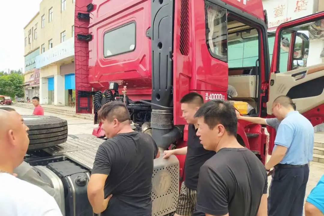 陕汽重卡 | 自卸挑战树典范,终端营销创佳绩 - 第12张 - 提加商用车网 陕汽重卡 | 自卸挑战树典范,终端营销创佳绩 - 第12张