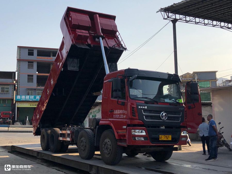 二十年前是补胎师傅,如今转行做货车司机,为啥只选轩德自卸车? - 第8张 - 提加商用车网 二十年前是补胎师傅,如今转行做货车司机,为啥只选轩德自卸车? - 第8张