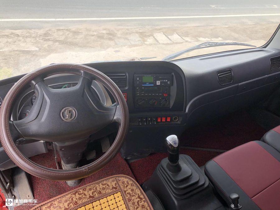 二十年前是补胎师傅,如今转行做货车司机,为啥只选轩德自卸车? - 第9张 - 提加商用车网 二十年前是补胎师傅,如今转行做货车司机,为啥只选轩德自卸车? - 第9张