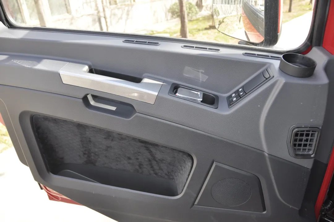 德龙X3000标准版自卸车,一不小心就成了标杆 - 第13张 - 提加商用车网 德龙X3000标准版自卸车,一不小心就成了标杆 - 第13张