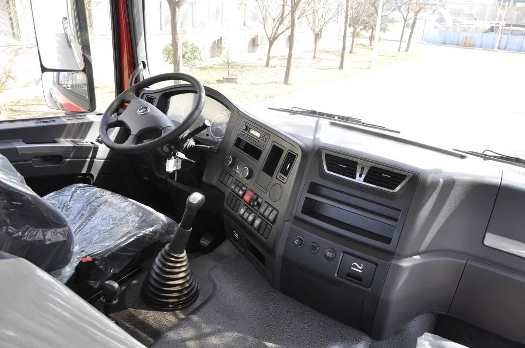 德龙X3000标准版自卸车,一不小心就成了标杆 - 第15张 - 提加商用车网 德龙X3000标准版自卸车,一不小心就成了标杆 - 第15张