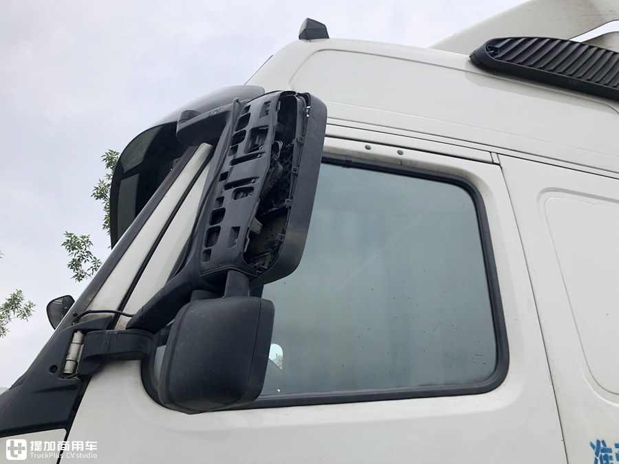 开6年的沃尔沃FM卡车还能卖20万,跑了160多万公里,车况怎么样? - 第5张 - 提加商用车网 开6年的沃尔沃FM卡车还能卖20万,跑了160多万公里,车况怎么样? - 第5张