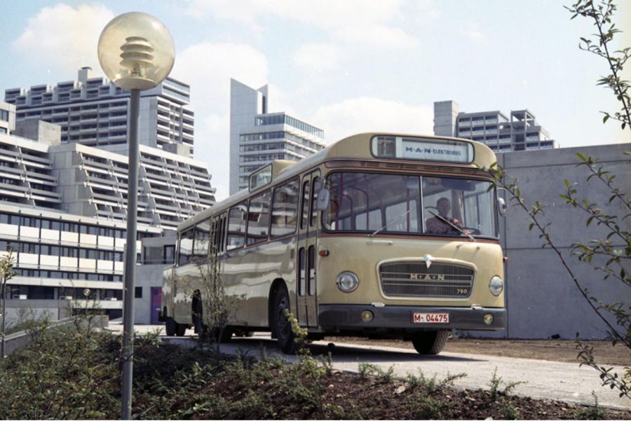 自带“移动充电宝” 的电动公交车,带您看看50年前的曼恩电动客车 - 第3张 - 提加商用车网 自带“移动充电宝” 的电动公交车,带您看看50年前的曼恩电动客车 - 第3张
