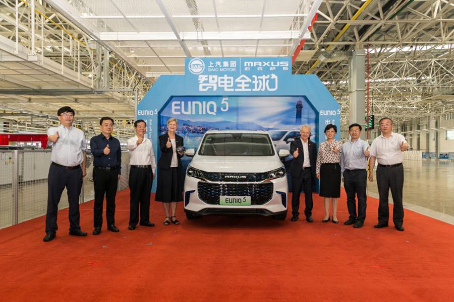 挪威首款纯电家用MPV上汽MAXUS EUNIQ 5正式下线,有望震荡欧洲车市 - 第1张 - 提加商用车网 挪威首款纯电家用MPV上汽MAXUS EUNIQ 5正式下线,有望震荡欧洲车市 - 第1张