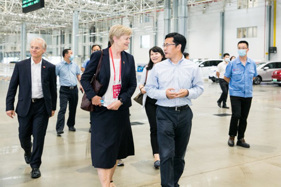 挪威首款纯电家用MPV上汽MAXUS EUNIQ 5正式下线,有望震荡欧洲车市 - 第8张 - 提加商用车网 挪威首款纯电家用MPV上汽MAXUS EUNIQ 5正式下线,有望震荡欧洲车市 - 第8张