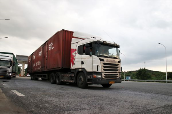 【300W】谭治平:选择斯堪尼亚,就是选择一种生活 - 第3张 - 提加商用车网 【300W】谭治平:选择斯堪尼亚,就是选择一种生活 - 第3张