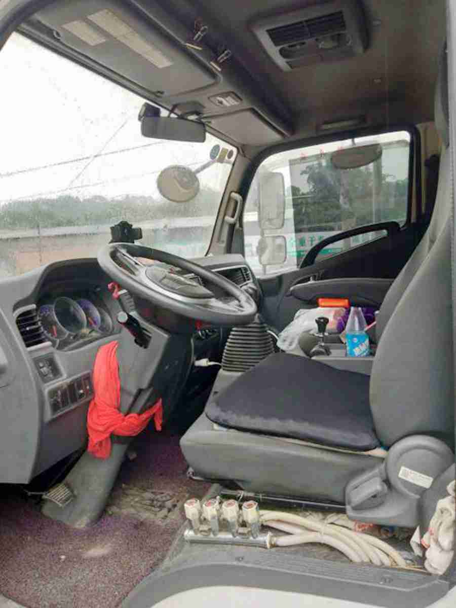 江淮轻卡最美卡哥唐加齐:骏铃冷链的“鲜达”之旅 - 第7张 - 提加商用车网 江淮轻卡最美卡哥唐加齐:骏铃冷链的“鲜达”之旅 - 第7张