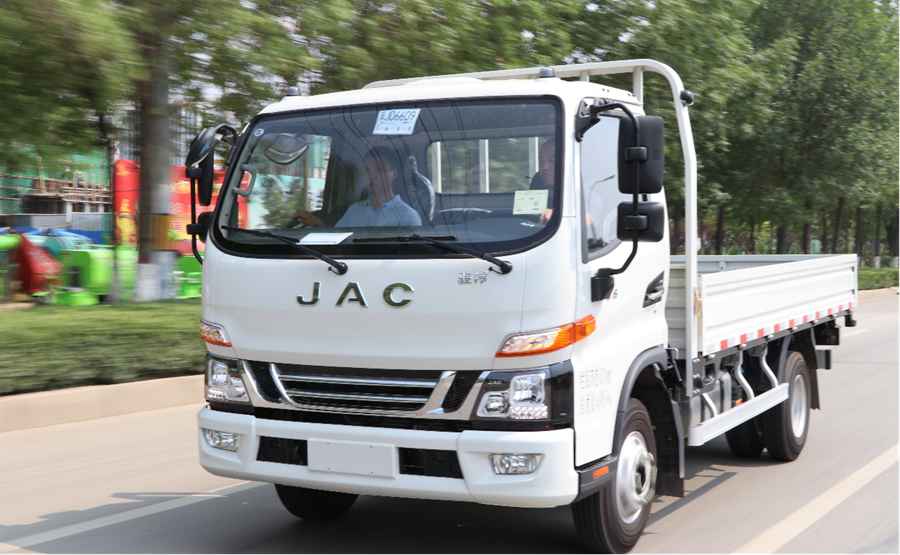 6月猛涨103% ,江淮轻卡“三叉戟”引领高效物流 - 第3张 - 提加商用车网 6月猛涨103% ,江淮轻卡“三叉戟”引领高效物流 - 第3张