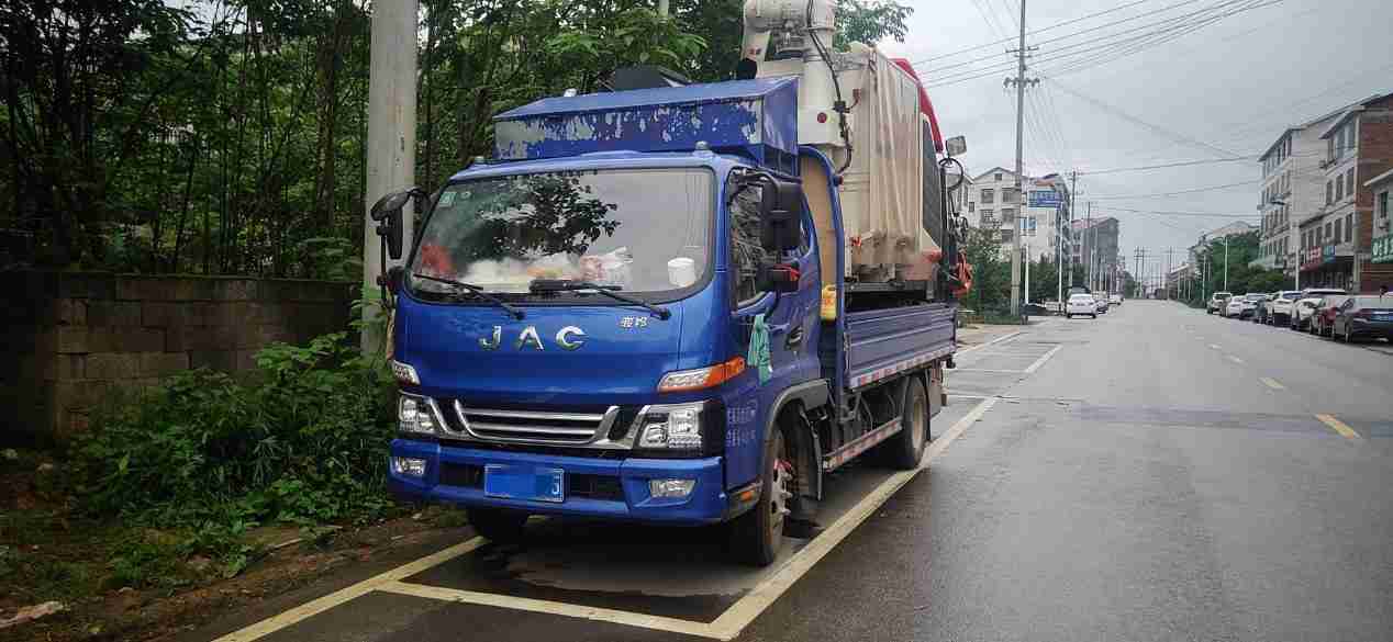 用户说: 换车还要选骏铃!保值又好卖 - 第2张 - 提加商用车网 用户说: 换车还要选骏铃!保值又好卖 - 第2张