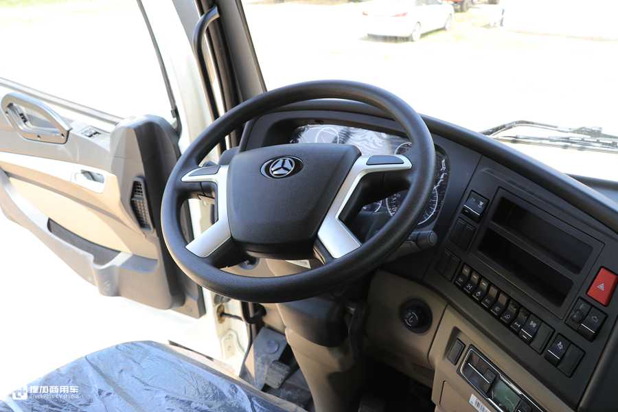 定制版重汽豪瀚N5G泵车底盘实拍,还是国六排放,性价比真高! - 第9张 - 提加商用车网 定制版重汽豪瀚N5G泵车底盘实拍,还是国六排放,性价比真高! - 第9张