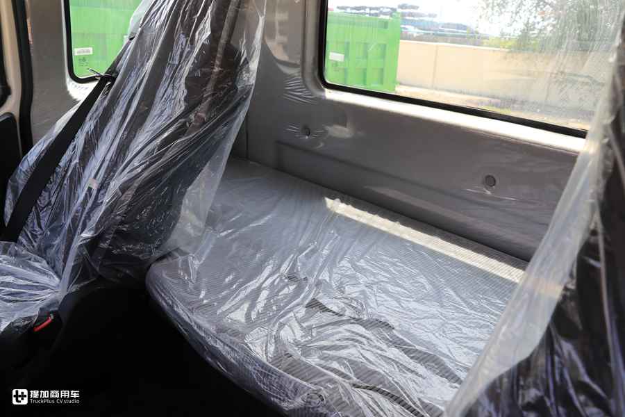 定制版重汽豪瀚N5G泵车底盘实拍,还是国六排放,性价比真高! - 第13张 - 提加商用车网 定制版重汽豪瀚N5G泵车底盘实拍,还是国六排放,性价比真高! - 第13张