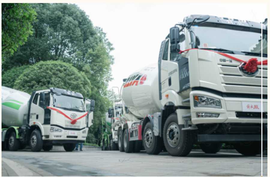 瘦身升级低自重,高可靠,68辆J6L 搅拌车霸气亮相 - 第2张 - 提加商用车网 瘦身升级低自重,高可靠,68辆J6L 搅拌车霸气亮相 - 第2张