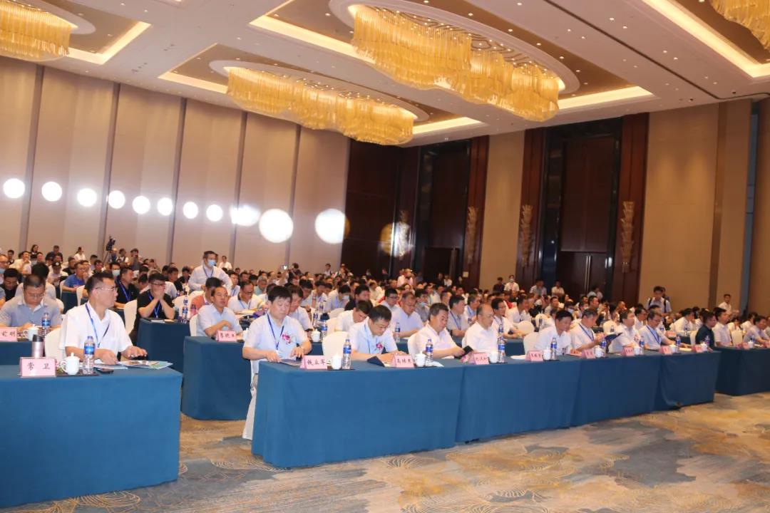 构建新生态 共赢新未来——2020融和电科 华菱星马智能换电重卡产品推介会顺利举行 - 第2张 - 提加商用车网 构建新生态 共赢新未来——2020融和电科 华菱星马智能换电重卡产品推介会顺利举行 - 第2张