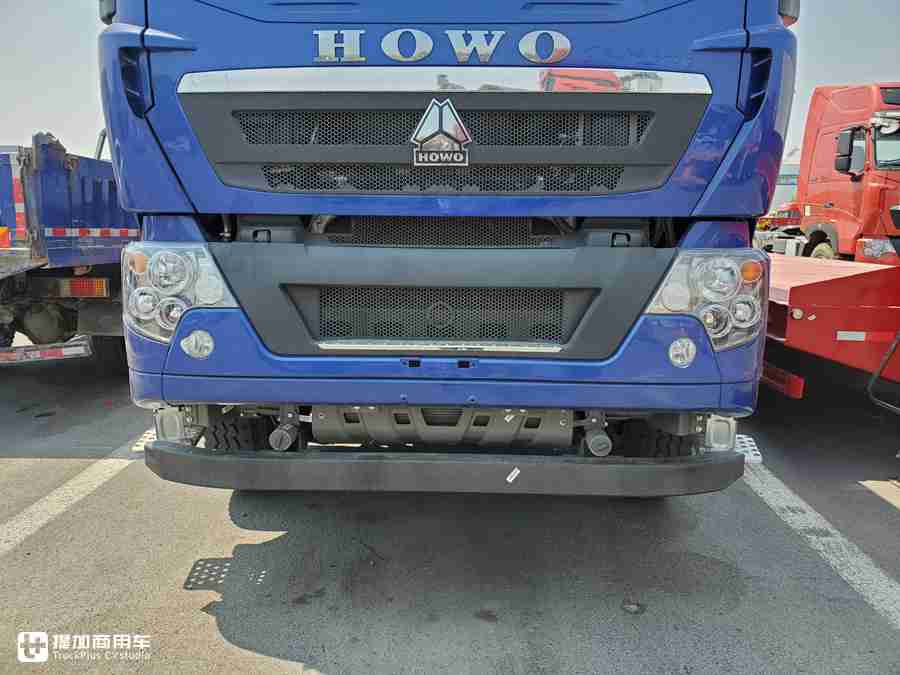 12挡变速箱更适应工地路况,440马力柴油动力,豪沃TX自卸车实拍 - 第5张 - 提加商用车网 12挡变速箱更适应工地路况,440马力柴油动力,豪沃TX自卸车实拍 - 第5张