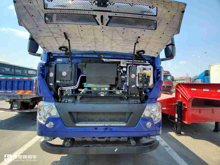 12挡变速箱更适应工地路况,440马力柴油动力,豪沃TX自卸车实拍 - 第22张 - 提加商用车网 12挡变速箱更适应工地路况,440马力柴油动力,豪沃TX自卸车实拍 - 第22张