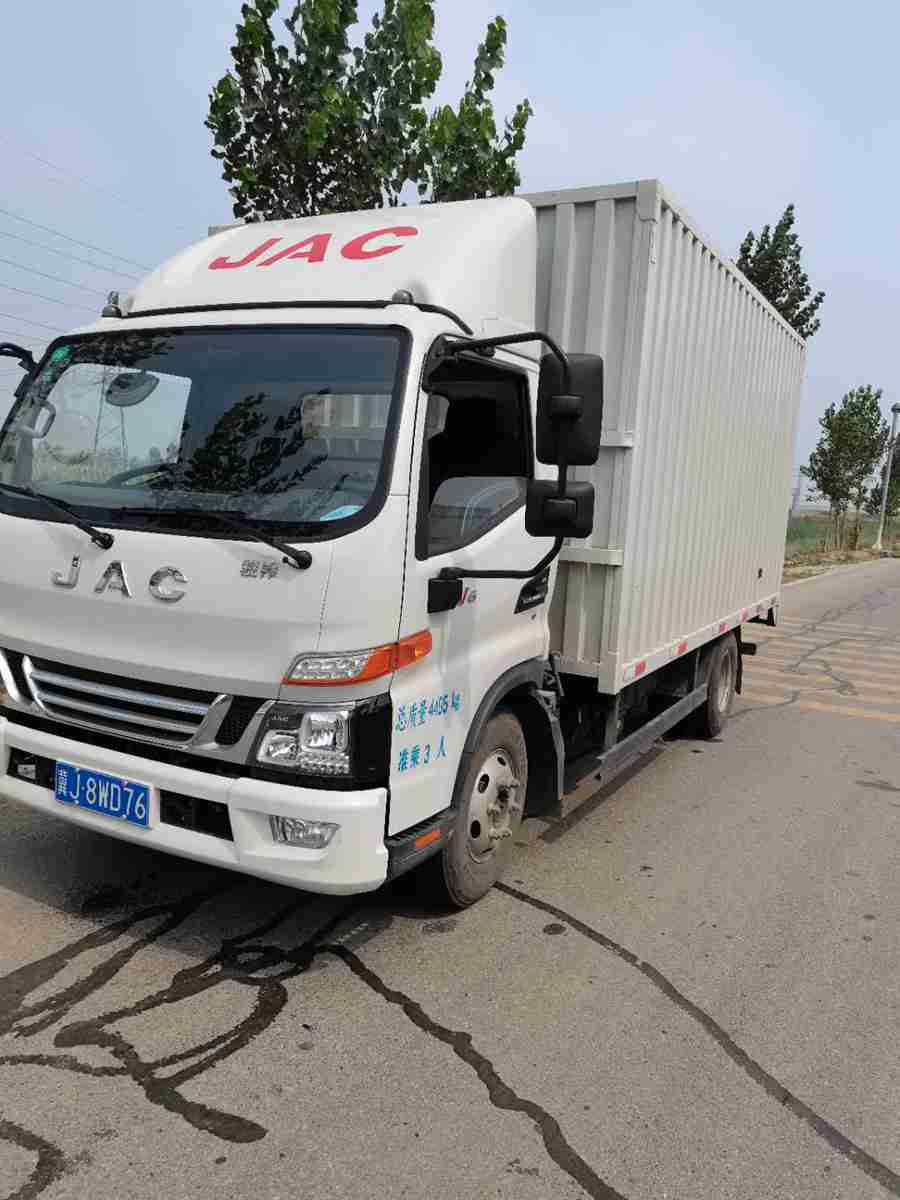 国三换车选骏铃,商超车队十年来全是骏铃车 - 第2张 - 提加商用车网 国三换车选骏铃,商超车队十年来全是骏铃车 - 第2张