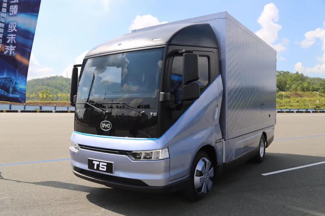 立足未来交通,深度解读全新比亚迪商用车设计之“新” - 第11张 - 提加商用车网 立足未来交通,深度解读全新比亚迪商用车设计之“新” - 第11张