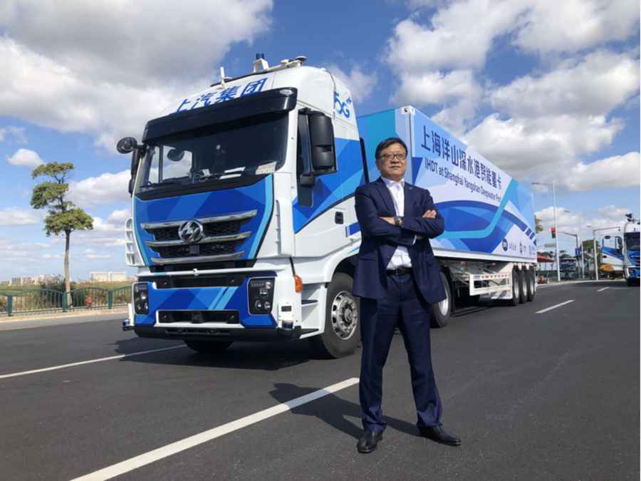 上汽红岩以“红岩速度”兑现承诺,楼建平说人才是核心竞争力 - 第1张 - 提加商用车网 上汽红岩以“红岩速度”兑现承诺,楼建平说人才是核心竞争力 - 第1张