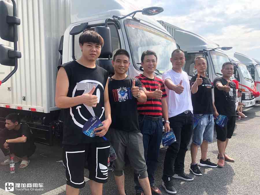 江淮“最美卡哥”杭州站竞争激烈,帅铃Q6用品质征服现场用户 - 第5张 - 提加商用车网 江淮“最美卡哥”杭州站竞争激烈,帅铃Q6用品质征服现场用户 - 第5张