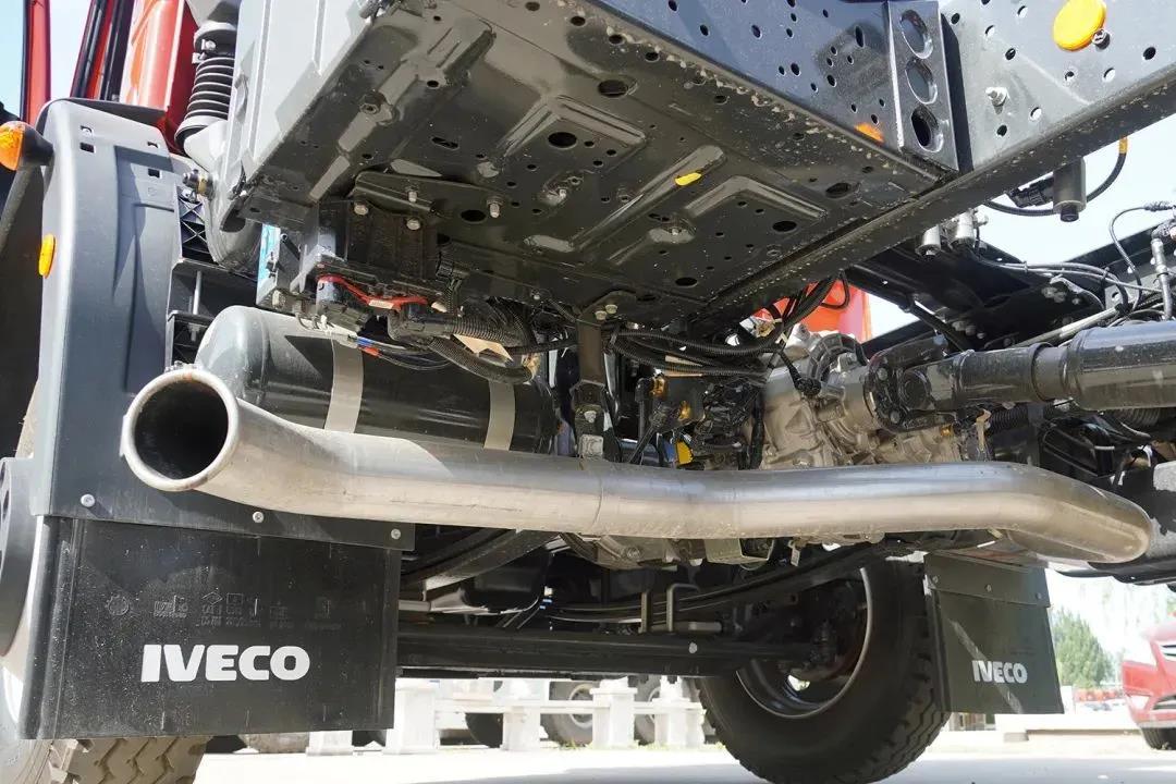 轻松满足城市消防任务,依维柯中国向客户交付多台Eurocargo底盘 - 第5张 - 提加商用车网 轻松满足城市消防任务,依维柯中国向客户交付多台Eurocargo底盘 - 第5张