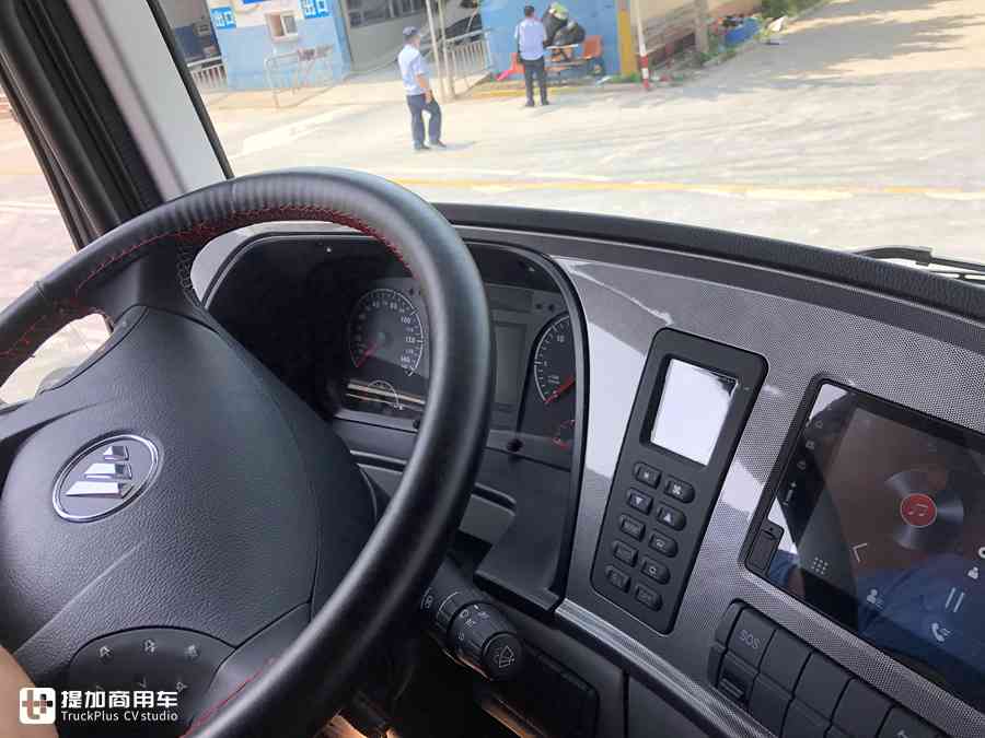 B照就能开的自动挡载货车,还有气囊悬架,欧曼这款前四后八配置真不错 - 第4张 - 提加商用车网 B照就能开的自动挡载货车,还有气囊悬架,欧曼这款前四后八配置真不错 - 第4张