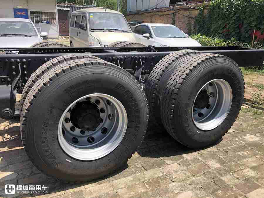 B照就能开的自动挡载货车,还有气囊悬架,欧曼这款前四后八配置真不错 - 第16张 - 提加商用车网 B照就能开的自动挡载货车,还有气囊悬架,欧曼这款前四后八配置真不错 - 第16张