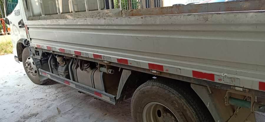 卡友老张:选车得有计划 一步到位国六骏铃更省心 - 第2张 - 提加商用车网 卡友老张:选车得有计划 一步到位国六骏铃更省心 - 第2张