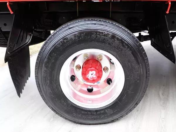 高温热东风多利卡都不怕,这辆口碑之王你怎能不知道? - 第7张 - 提加商用车网 高温热东风多利卡都不怕,这辆口碑之王你怎能不知道? - 第7张