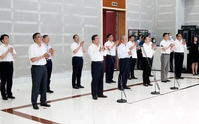 德国凯傲智能叉车和中国重汽智能网联重卡二期项目开工! - 第6张 - 提加商用车网 德国凯傲智能叉车和中国重汽智能网联重卡二期项目开工! - 第6张