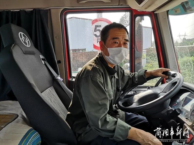 “红色钢铁侠”征服“钢铁之城”！红岩杰狮为高效运输塑标杆 - 第3张