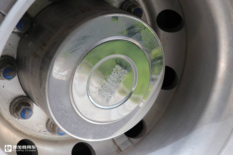 实拍用户购买的格尔发V7长头卡车,临时拖个房车,别说造型还真搭配 - 第33张 - 提加商用车网 实拍用户购买的格尔发V7长头卡车,临时拖个房车,别说造型还真搭配 - 第33张