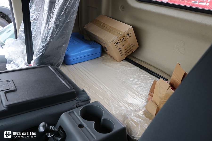 陕汽在山东的德龙轻卡工厂又出新车型了,名叫德龙N3000,先带大家看看怎么样 - 第18张 - 提加商用车网 陕汽在山东的德龙轻卡工厂又出新车型了,名叫德龙N3000,先带大家看看怎么样 - 第18张