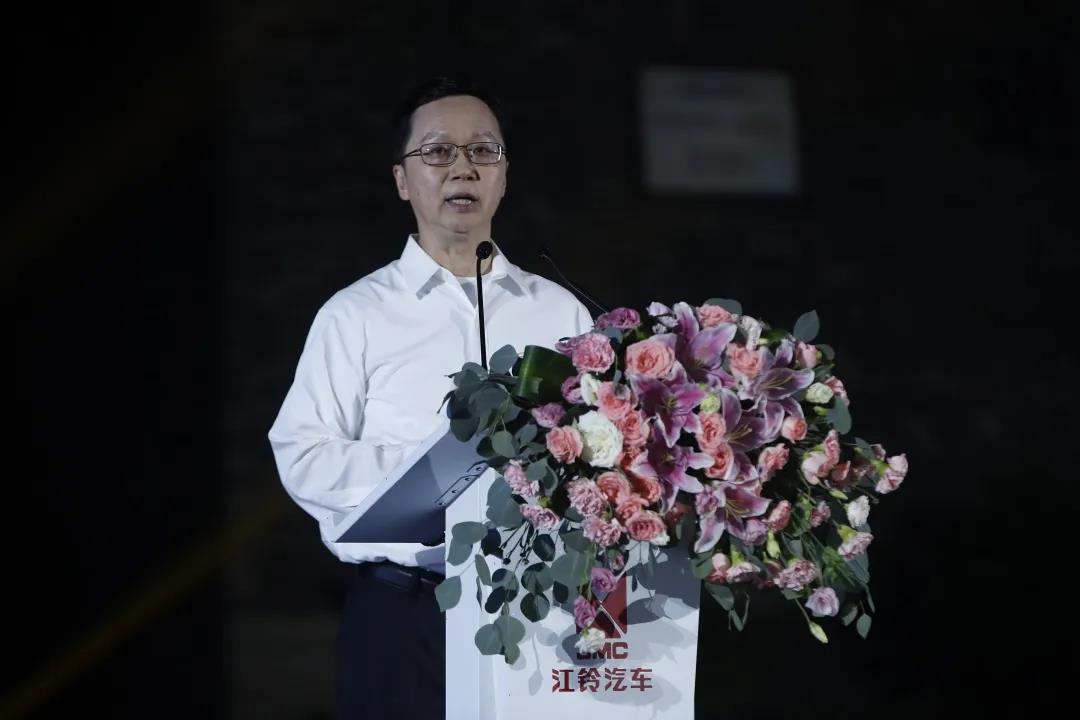 8万级皮卡碾压性优势,发动机终身质保,江铃新宝典震撼上市!! - 第4张 - 提加商用车网 8万级皮卡碾压性优势,发动机终身质保,江铃新宝典震撼上市!! - 第4张