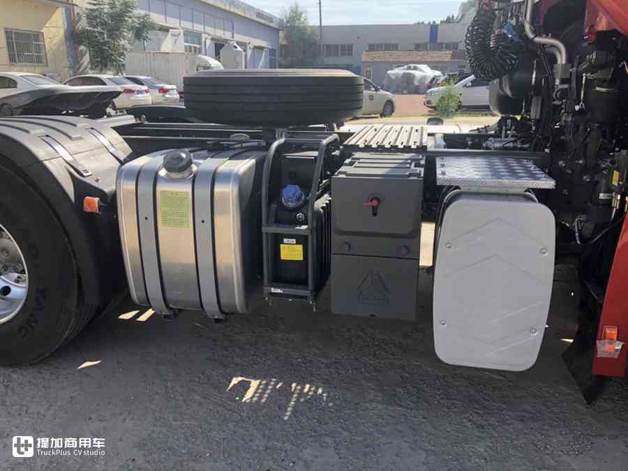 副驾都是头等舱座椅,重汽豪沃即将推出的一款高端车型,名叫TH7 - 第32张 - 提加商用车网 副驾都是头等舱座椅,重汽豪沃即将推出的一款高端车型,名叫TH7 - 第32张