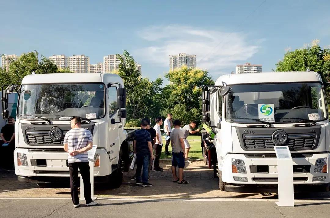 燃油燃气大马力!东风商用车5款新品接力上市 - 第6张 - 提加商用车网 燃油燃气大马力!东风商用车5款新品接力上市 - 第6张