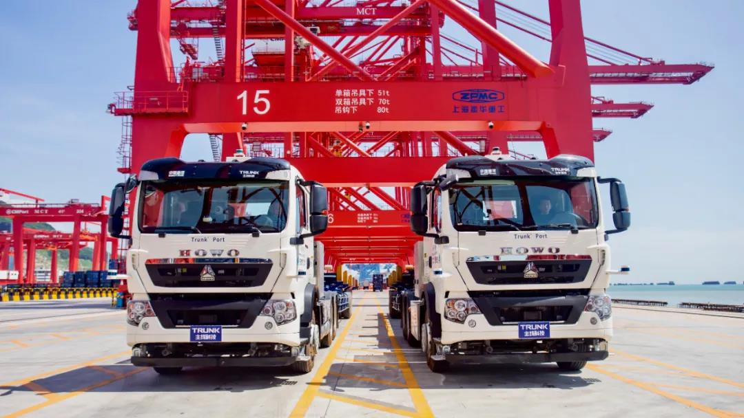 中国重汽无人驾驶集卡完成妈湾智慧港“第一箱”任务! - 第1张 - 提加商用车网 中国重汽无人驾驶集卡完成妈湾智慧港“第一箱”任务! - 第1张