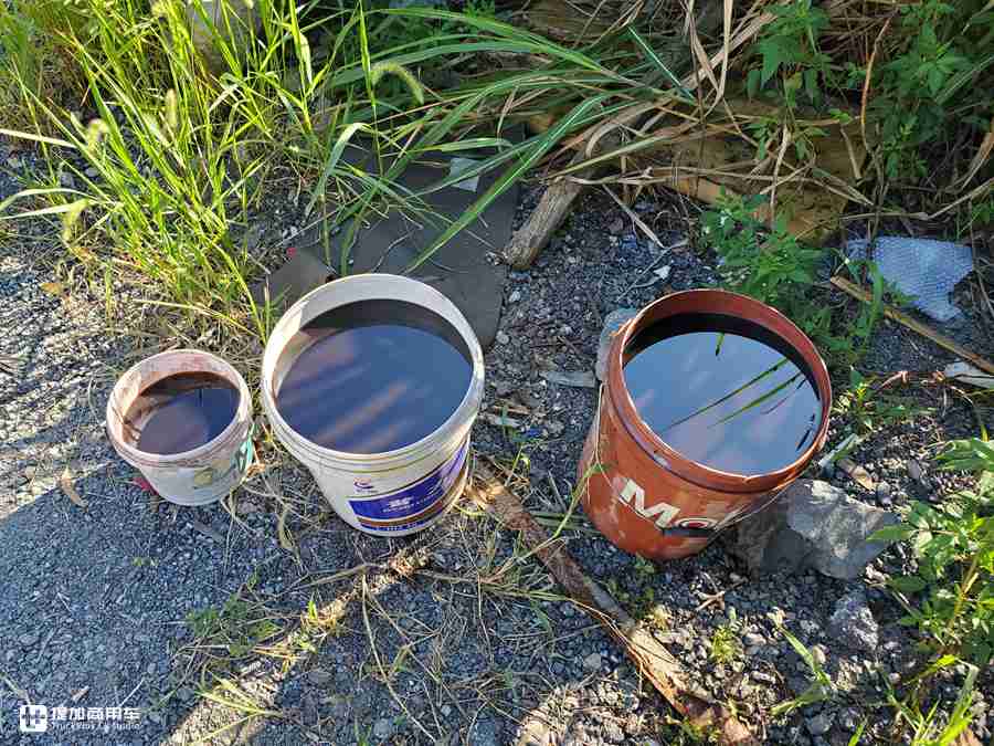 起死回生,全程记录大咖翻新80年代的东德依发卡车,过程涨知识 - 第37张 - 提加商用车网 起死回生,全程记录大咖翻新80年代的东德依发卡车,过程涨知识 - 第37张