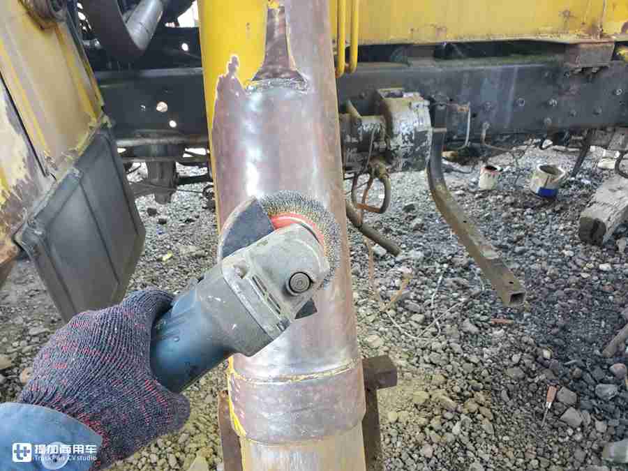 历时19天大咖翻新东德依发老卡车,第二集来了,成品惊艳所有人 - 第4张 - 提加商用车网 历时19天大咖翻新东德依发老卡车,第二集来了,成品惊艳所有人 - 第4张