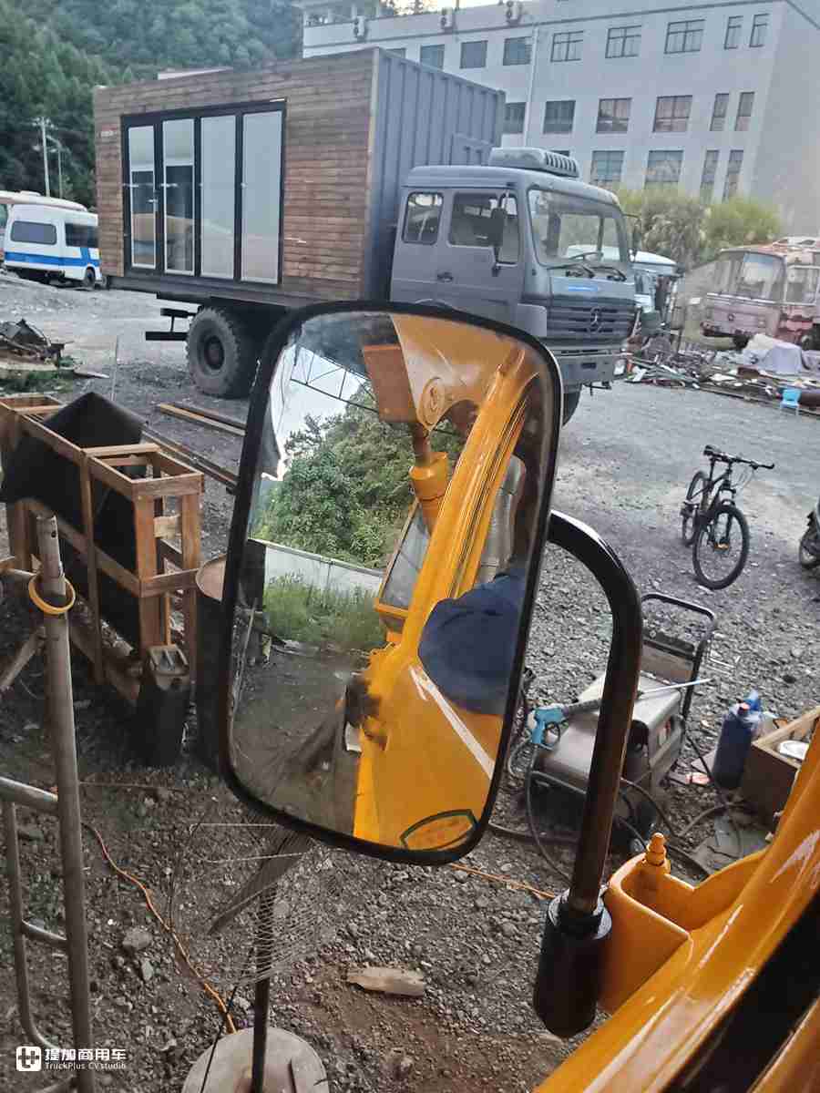 历时19天大咖翻新东德依发老卡车,第二集来了,成品惊艳所有人 - 第65张 - 提加商用车网 历时19天大咖翻新东德依发老卡车,第二集来了,成品惊艳所有人 - 第65张