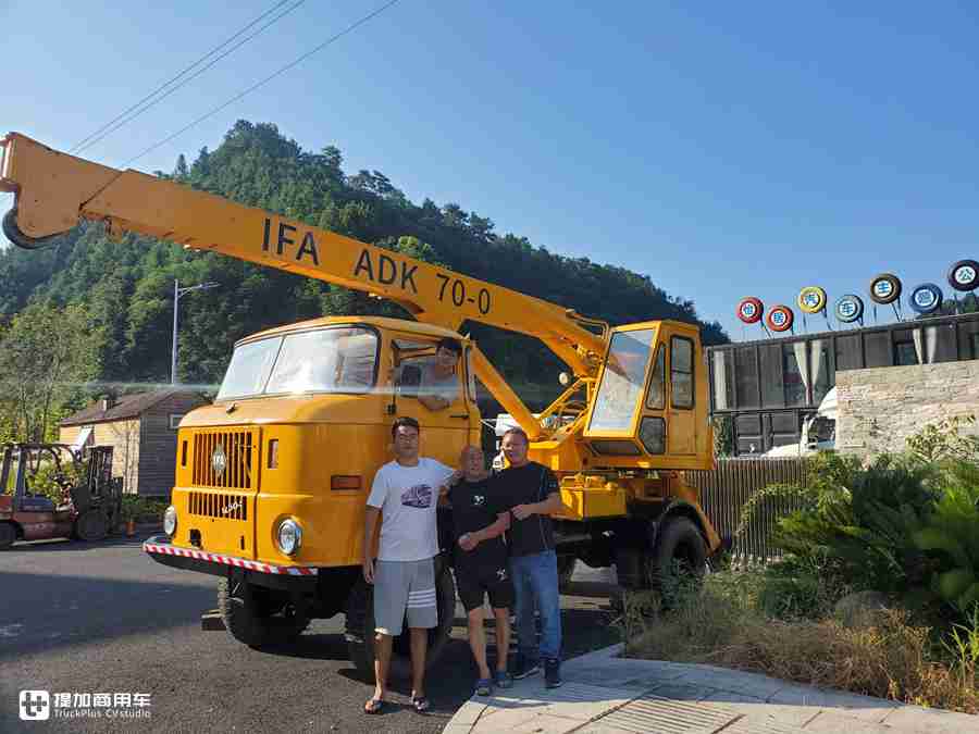 历时19天大咖翻新东德依发老卡车,第二集来了,成品惊艳所有人 - 第88张 - 提加商用车网 历时19天大咖翻新东德依发老卡车,第二集来了,成品惊艳所有人 - 第88张