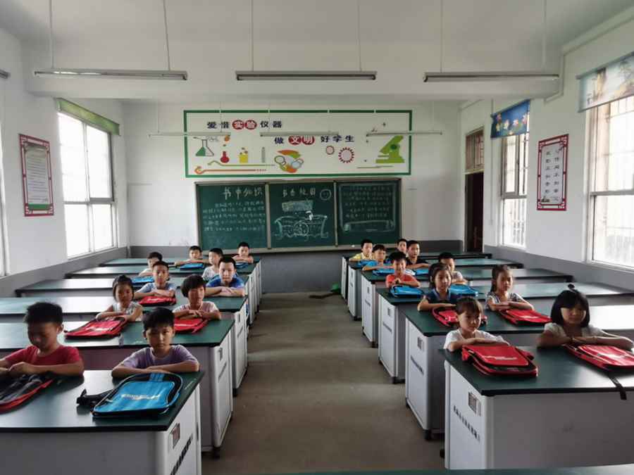 开学季 | 爱心助学,祥菱一直在行动! - 第1张 - 提加商用车网 开学季 | 爱心助学,祥菱一直在行动! - 第1张