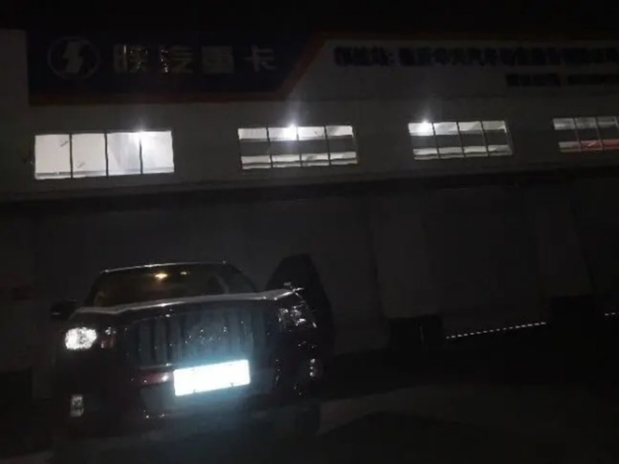 陕汽重卡 | 平凡的日子里的我们,与您心贴心! - 第1张 - 提加商用车网 陕汽重卡 | 平凡的日子里的我们,与您心贴心! - 第1张